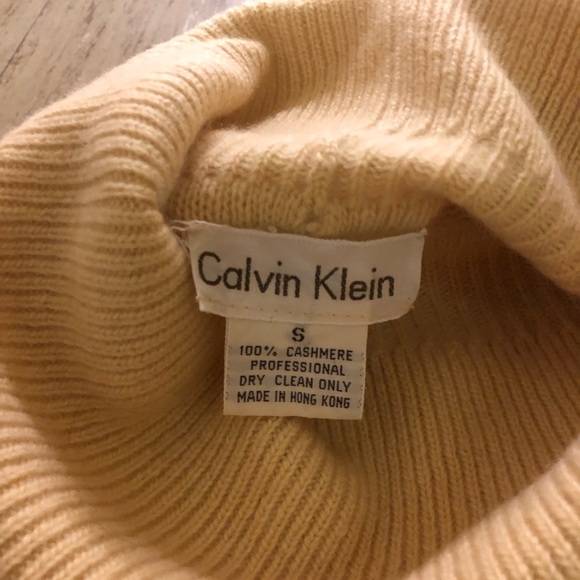 Baby Yellow Calvin Klein Lightweight Turtleneck Sweater Small100% Cashmere *Flaw - Picture 5 of 8